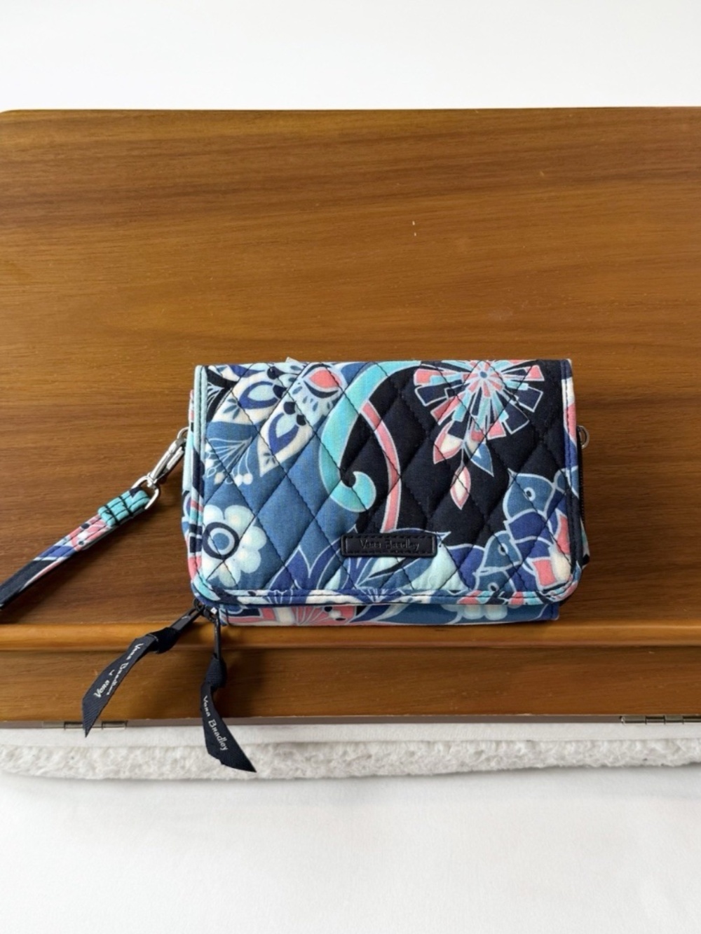 Vera Bradley RFID Wallet Wristlet Lotus Flower Swirl 24375-K91 NWT